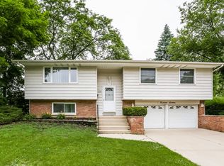 1416 Arlington Ln, Schaumburg, IL 60193