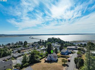 275 W Irving Ave, Astoria, OR 97103