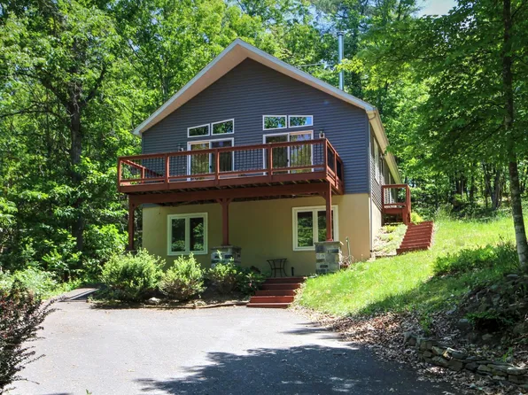 308 Mallard Dr, Basye, VA 22810