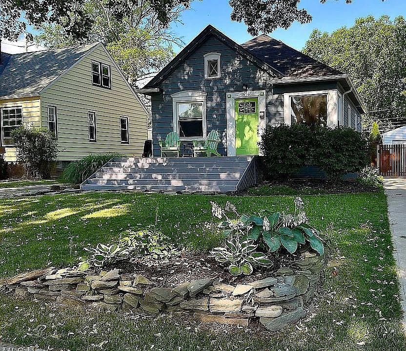 1st image of 1298 French Ave