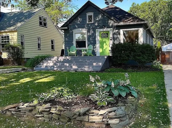 1298 French Ave, Lakewood, OH 44107