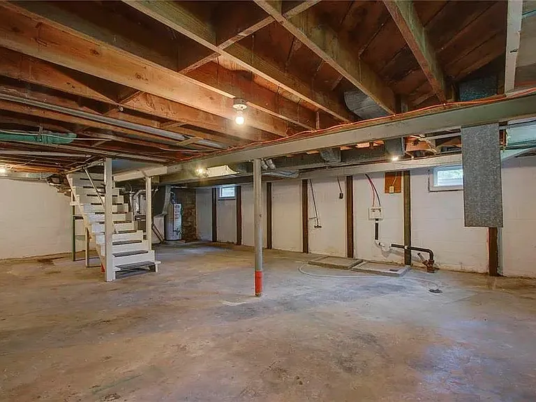 Full basement, lots of storage!