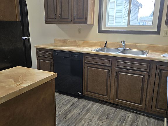 5th image of 1235 Thiher Dr #A