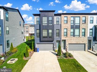 624 Glen Lake Dr, Bowie, MD 20716