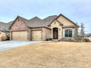 12510 Shady Hollow Dr, Choctaw, OK 73020