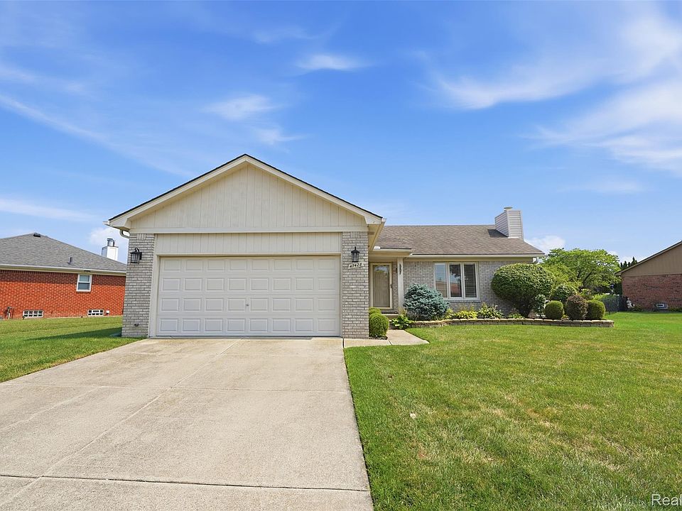 1st image of 47428 Pamela Dr