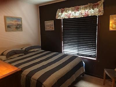 5th image of 113 Newport Bay Dr Unit A