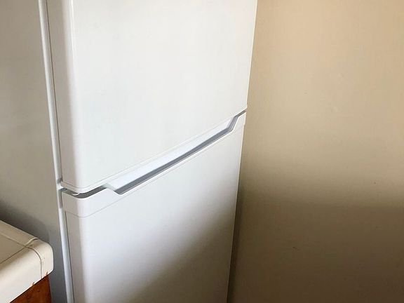 4th image of 156 S Laurel St APT 8