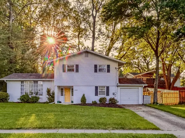 6824 Murray Ln, Annandale, VA 22003