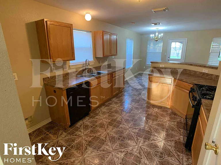 9342 Bowmore Ct — Photo 5