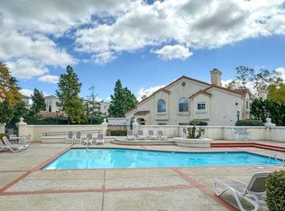 740 Breeze Hill Rd APT 208, Vista, CA 92081