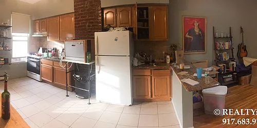 Rented by Alexiou Realty