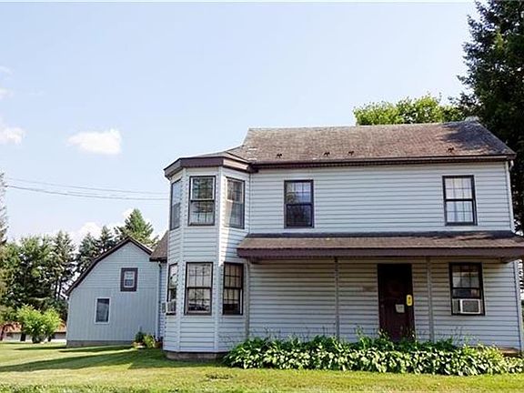 2nd image of 3117 Pheasant Dr