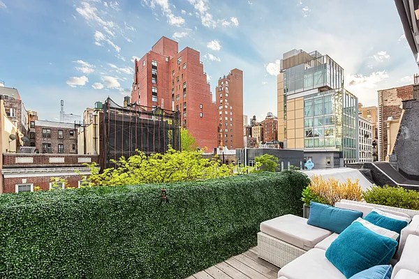 Rented by Corcoran | media 9