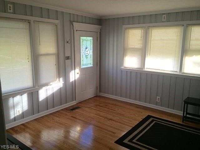 1st image of 601 Montgomery St