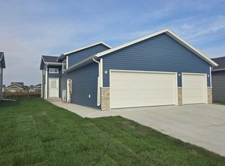 6751 Joseph St, Horace, ND