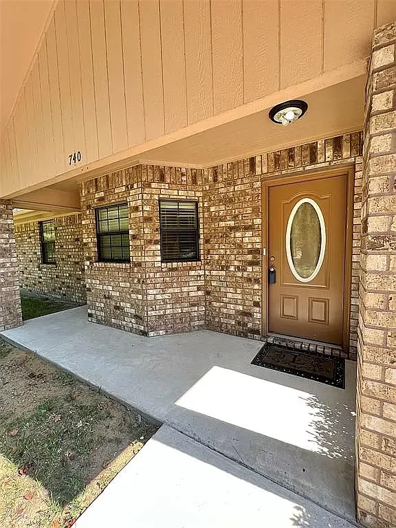 2 bed, 1575 sqft, $1,700 — Photo 2