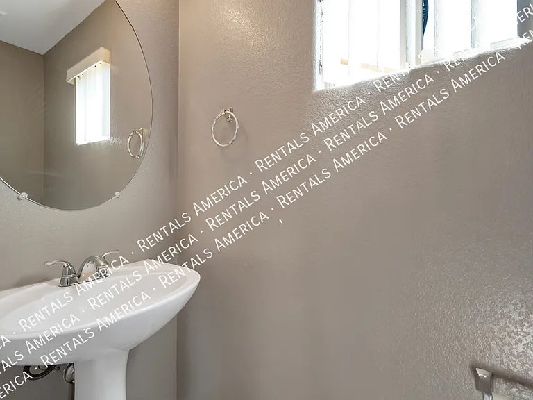 1028 E Dragon Fly Rd — Photo 11
