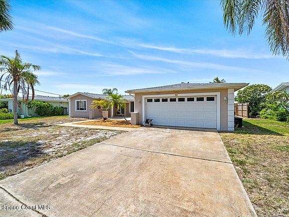 3rd image of 446 Sandpiper Dr