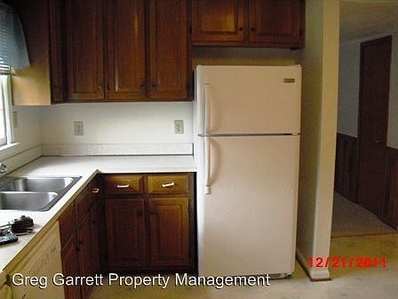 2nd image of 71 Sanlun Lakes Dr