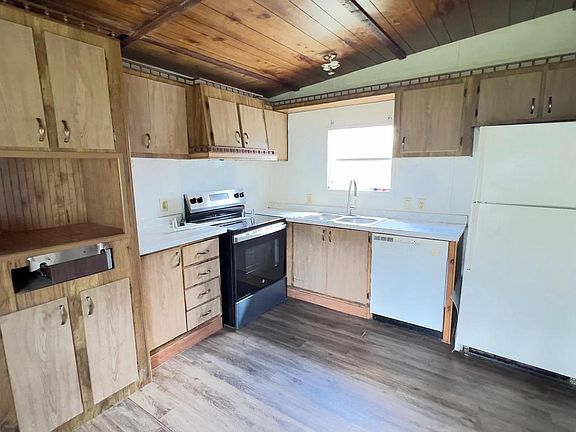 9th image of 15909 Woodsview Dr SW