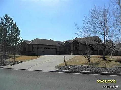 1050 High Chaparral Dr photo 1