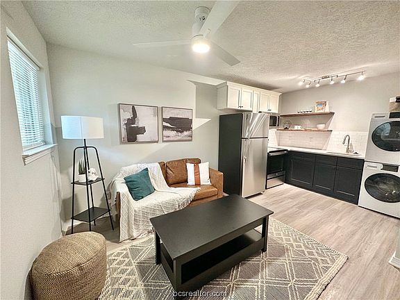 2nd image of 704 Yegua St #205