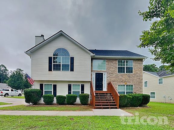 2nd image of 2620 Thunder Basin Way