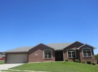 1701 London Way, Jefferson City, MO 65109