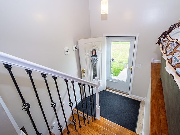 2nd image of 2416 SE Thornwood Dr