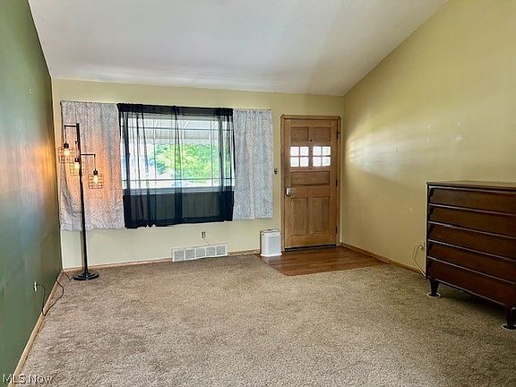 2nd image of 6455 Almont Dr