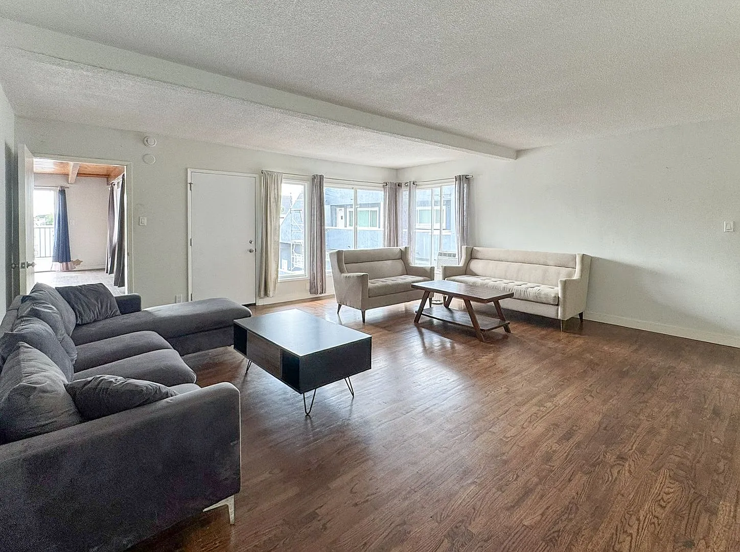 Spacious 3-Bedroom, 2-Bath Apartment with Private Patio & 2 Parking Spaces — Photo 2