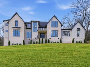 6807 Pennywell Dr, Nashville, TN 37205