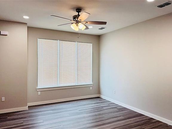 3rd image of 2404 E San Andrea St