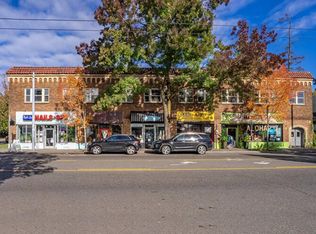 260 NE 45th St #ST1, Seattle, WA 98105