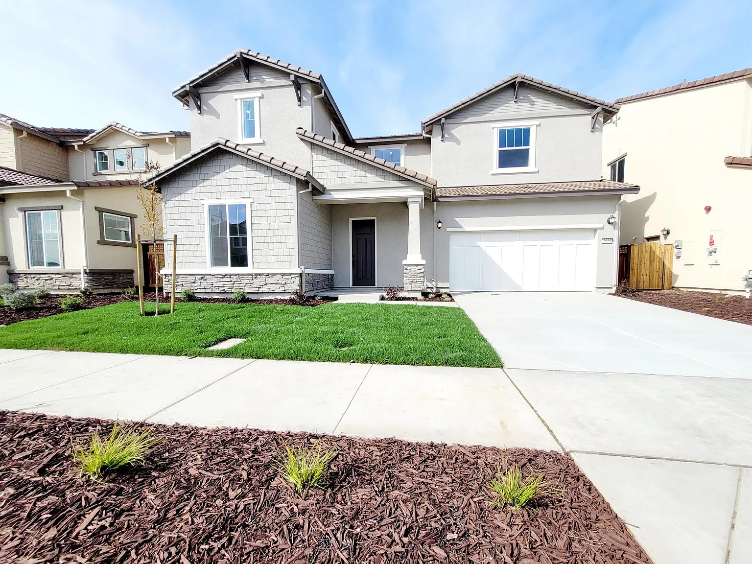 1659 Andromeda Ct photo 1