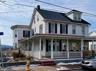 404 N 3rd St, Steelton, PA 17113