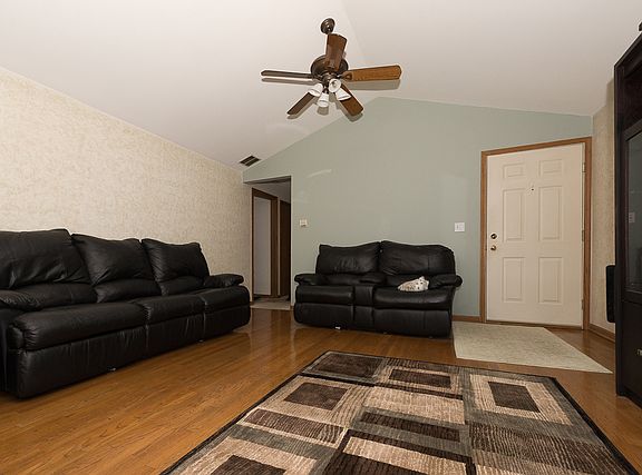 3rd image of 2530 N 74th Ave #3