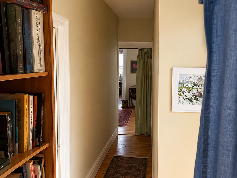 271-273 Broadway St #273 — Photo 9