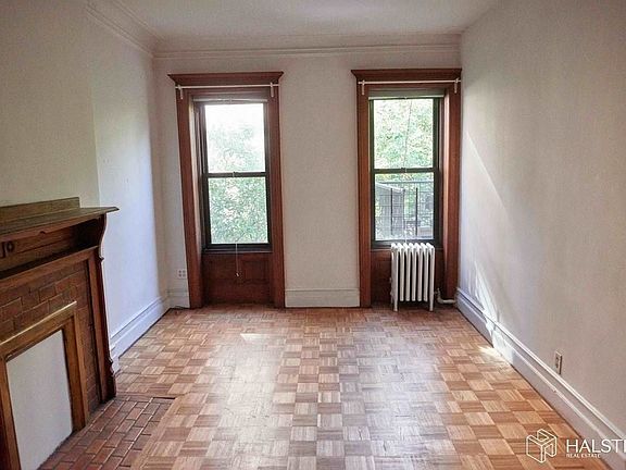 2nd image of 159 W 76th St APT 4B