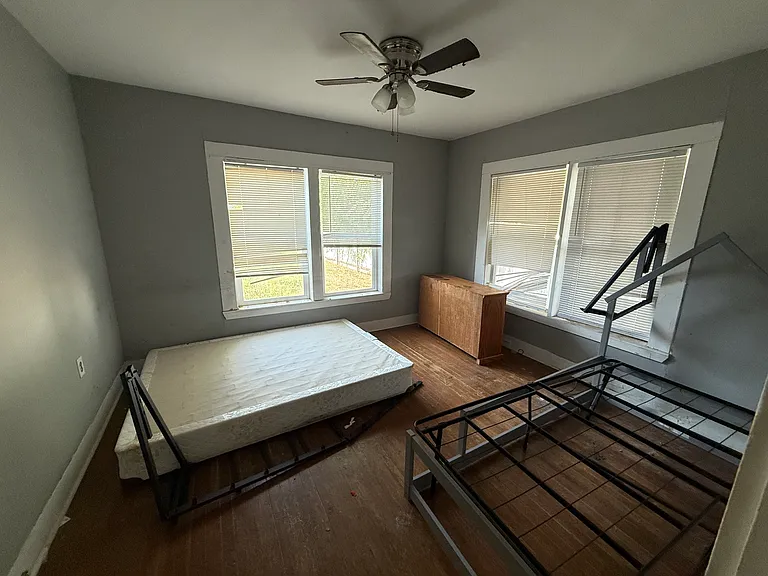 1717 McGregor Ave #B — Photo 7