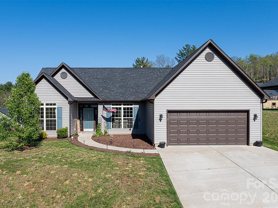 1st image of 508 Rosebud Orchid Way