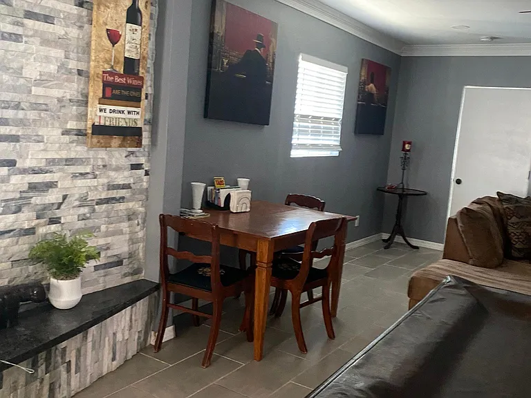 2415 W Greenbriar Dr — Photo 67