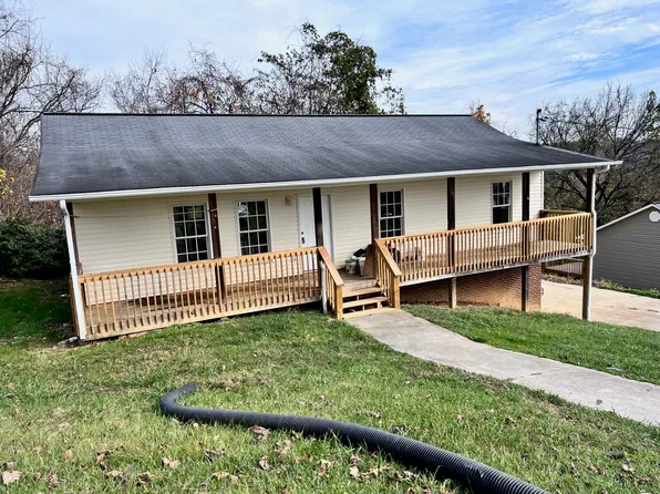 308 N Depot St, Rogersville, TN 37857