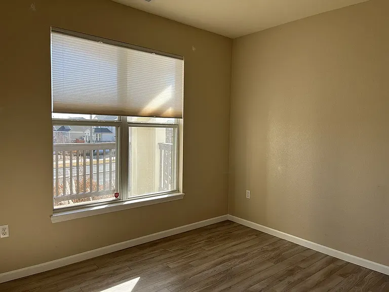 19049 E Warren Dr #207 — Photo 9
