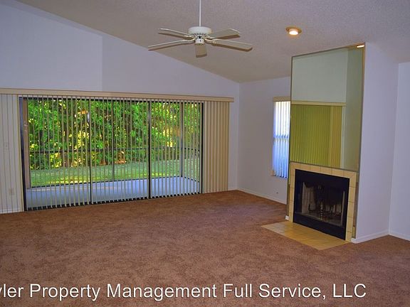 2nd image of 1011 Belleflower Dr