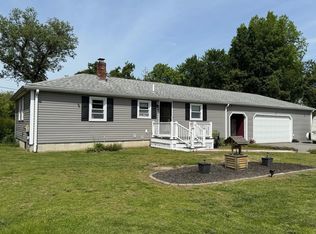 625 Middleboro Ave, Taunton, MA 02780