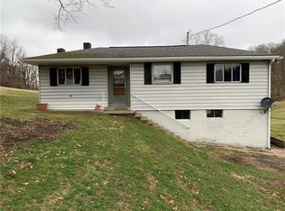 355 Plum Run Rd, Burgettstown, PA 15021