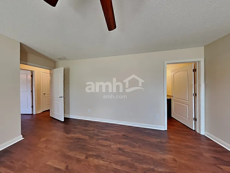 681 Bridgebend Run — Photo 10
