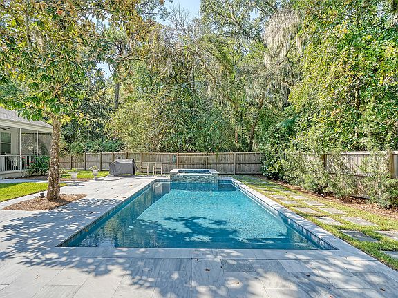 5th image of 2144 Arthur Rose Ln